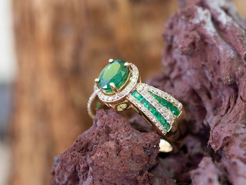 Aaa zambian emerald diamond - aaa,
